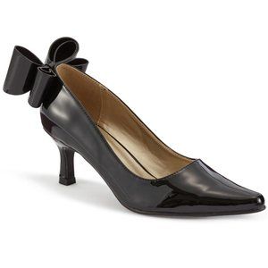 Bountiful Bow Pump  Size 11M